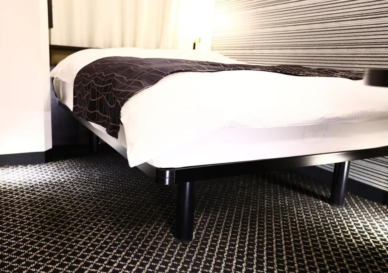 אוסקה Apa Hotel Yodoyabashi Kitahama Ekimae מראה חיצוני תמונה